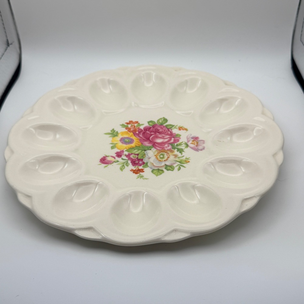 E. & R. American Artware Vintage Floral Deviled Egg Platter Scalloped Edge Cream
